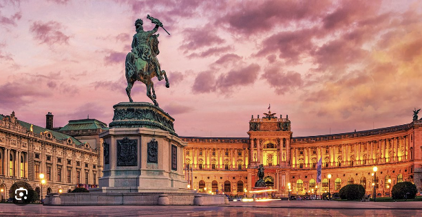 NGÀY 4: BUDAPEST -  VIENNA